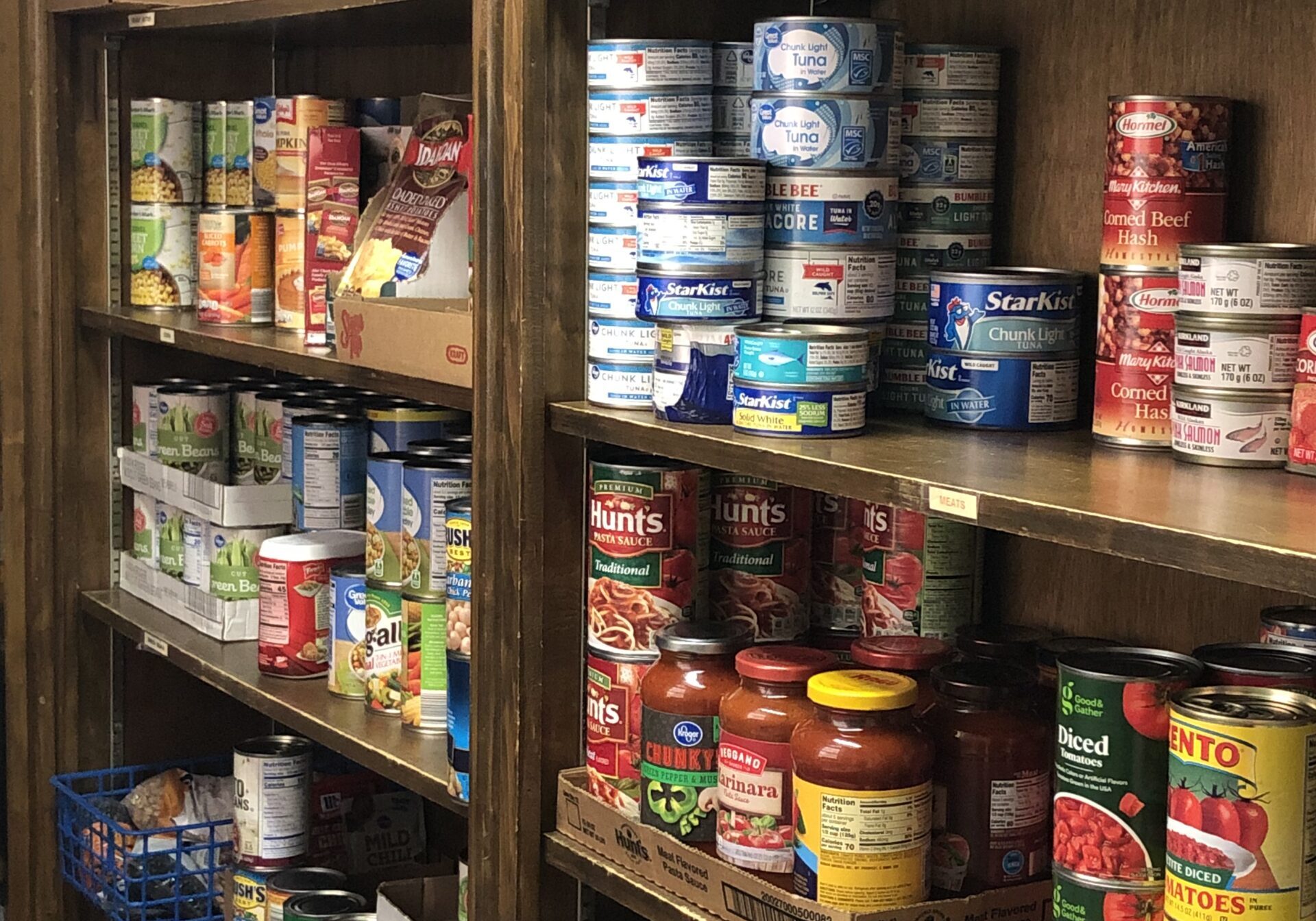 Holmes Street's food pantry